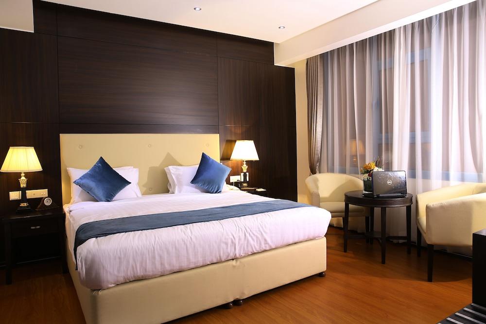 The Olive Hotel, Juffair Al-Manamah Bagian luar foto