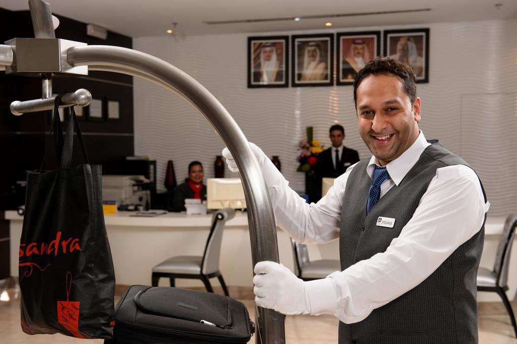 The Olive Hotel, Juffair Al-Manamah Bagian luar foto